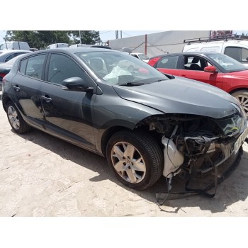 renault megane iii berlina 5 p del año 2012