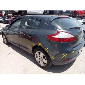 renault megane iii berlina 5 p del año 2012