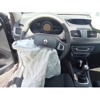 renault megane iii berlina 5 p del año 2012