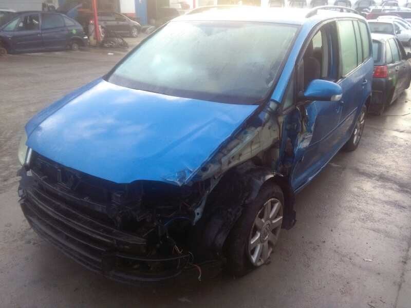 VOLKSWAGEN TOURAN (1T1)