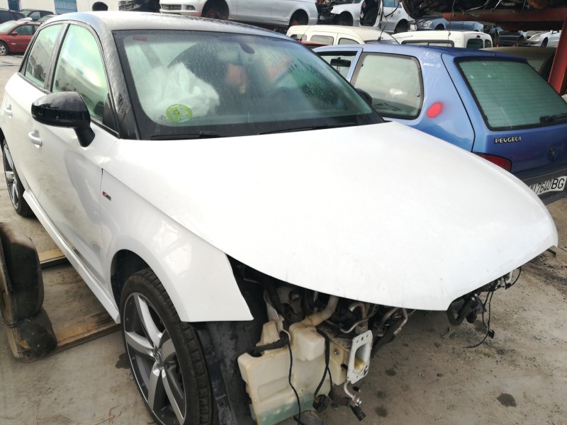 audi a1 sportback (8xf) del año 2015