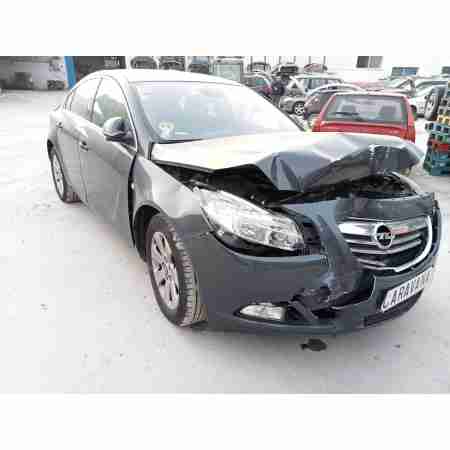 OPEL INSIGNIA BERLINA