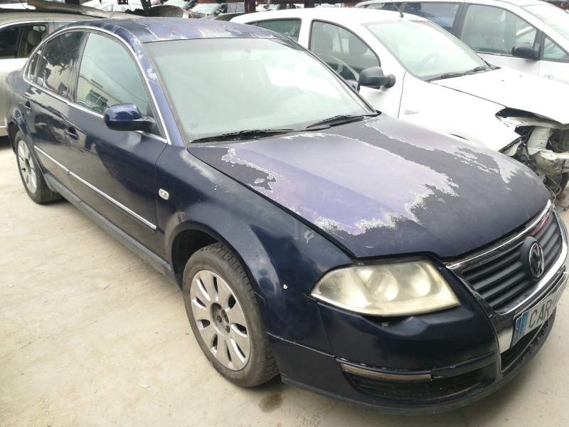 VOLKSWAGEN PASSAT BERLINA (3B3)