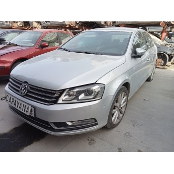 volkswagen passat lim. (362) del año 2012