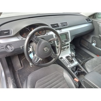 volkswagen passat lim. (362) del año 2012