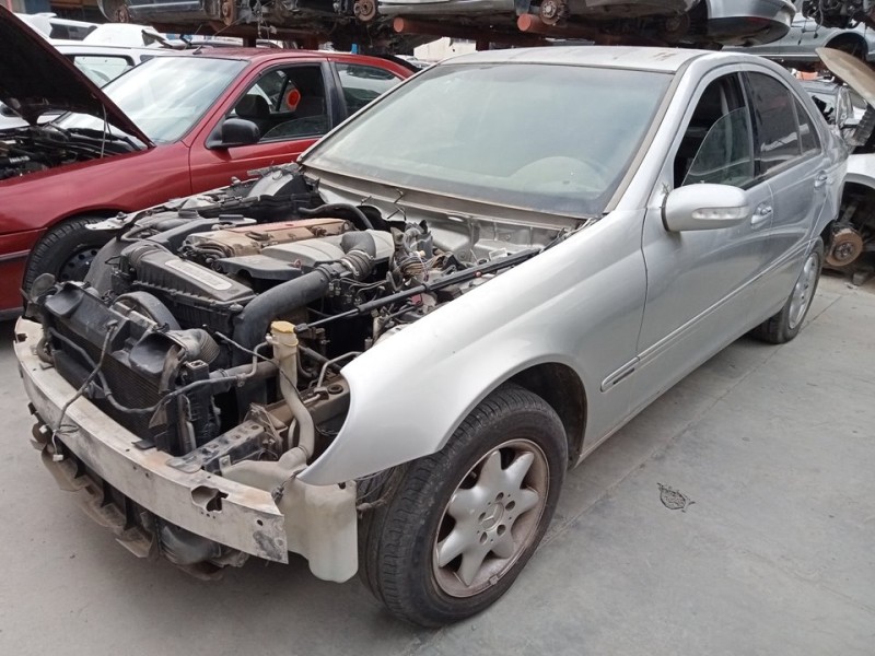 MERCEDES-BENZ CLASE C (W203) BERLINA