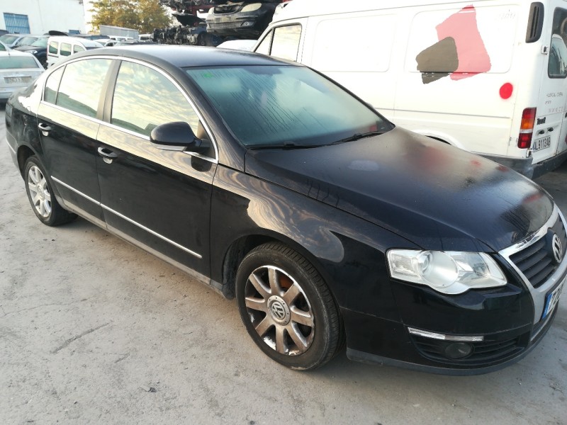 VOLKSWAGEN PASSAT BERLINA (3C2)