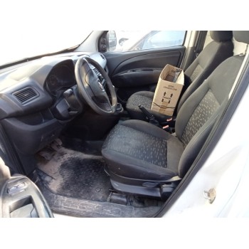 opel combo d del año 2014