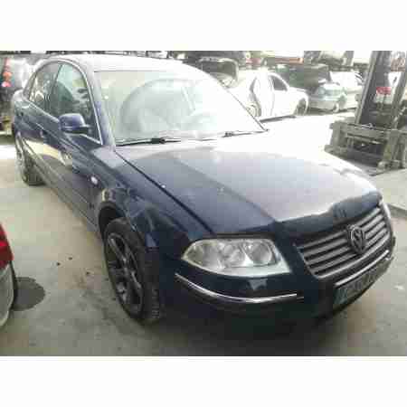 VOLKSWAGEN PASSAT BERLINA (3B3)