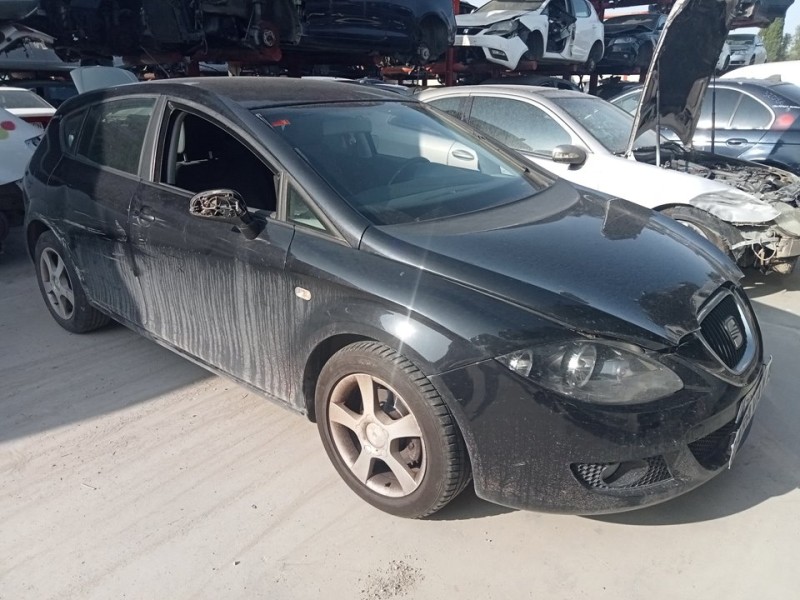 SEAT LEON (1P1)