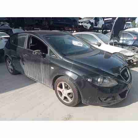SEAT LEON (1P1)
