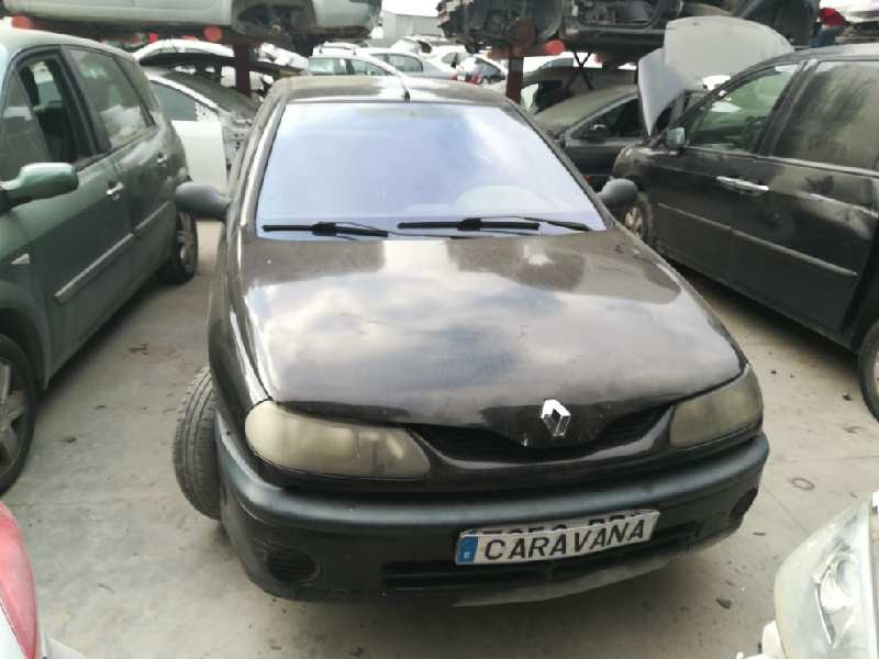 RENAULT LAGUNA (B56)