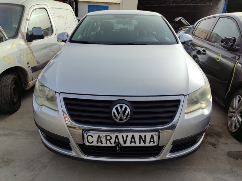VOLKSWAGEN PASSAT BERLINA (3C2)