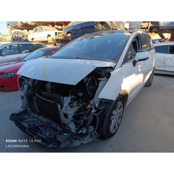 peugeot 5008 del año 2016