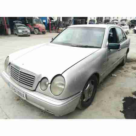 MERCEDES-BENZ CLASE E (W210) BERLINA DIESEL