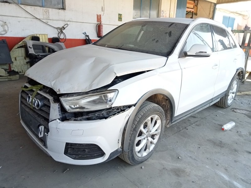 audi q3 (8ug) del año 2015