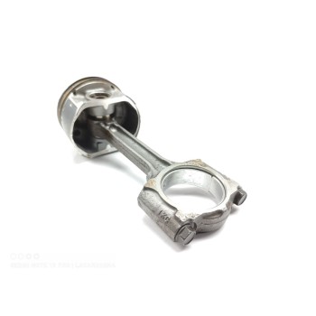 Recambio de biela para nissan x-trail (t32) acenta referencia OEM IAM 121001KC0A  