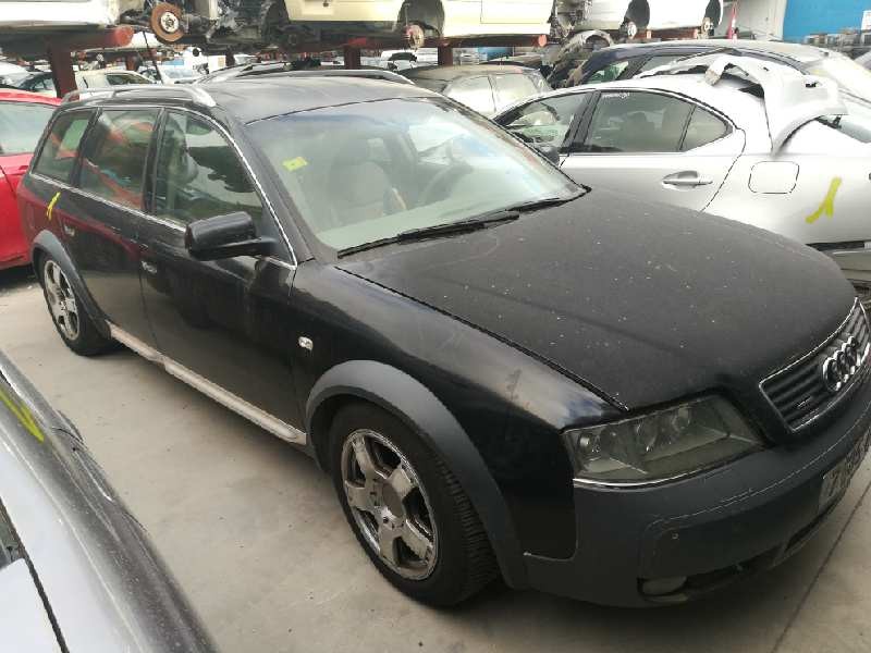AUDI A6 AVANT (4B5)