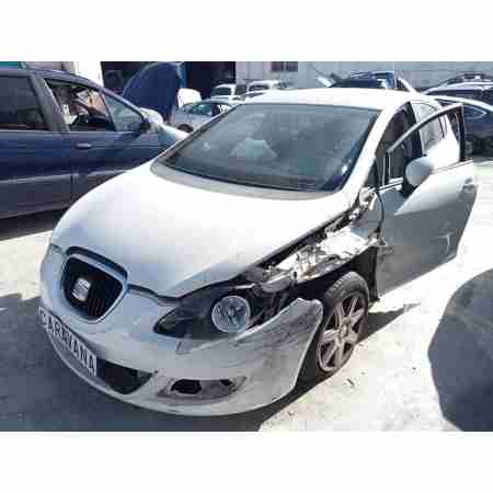 SEAT LEON (1P1)