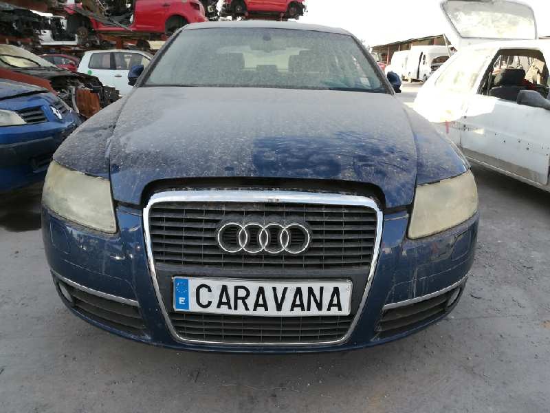 AUDI A6 BERLINA (4F2)