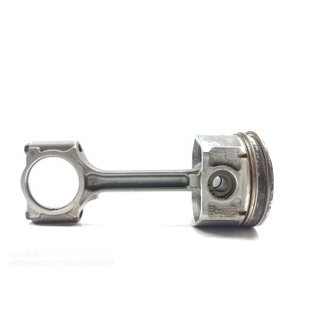 Recambio de biela para nissan x-trail (t32) acenta referencia OEM IAM 121001KC0A  