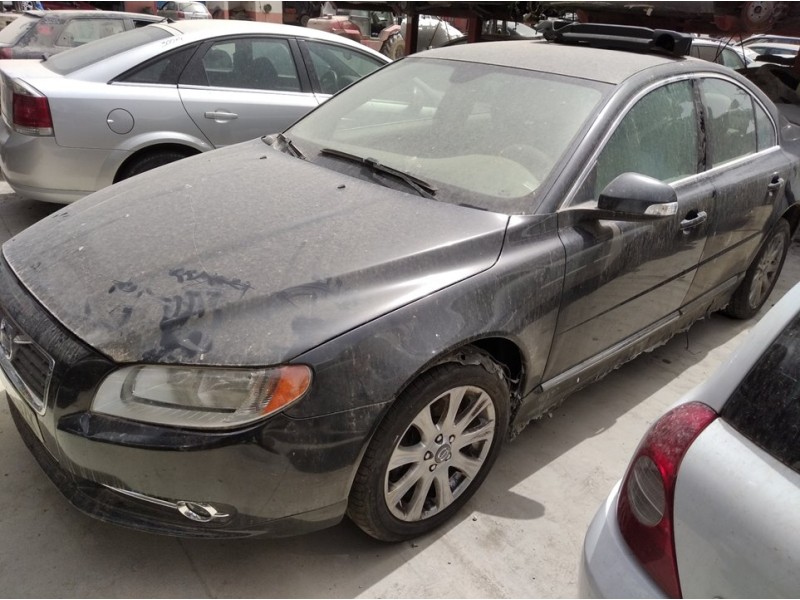 VOLVO S80 BERLINA