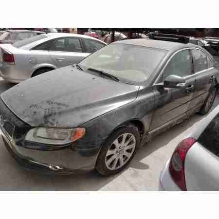 VOLVO S80 BERLINA