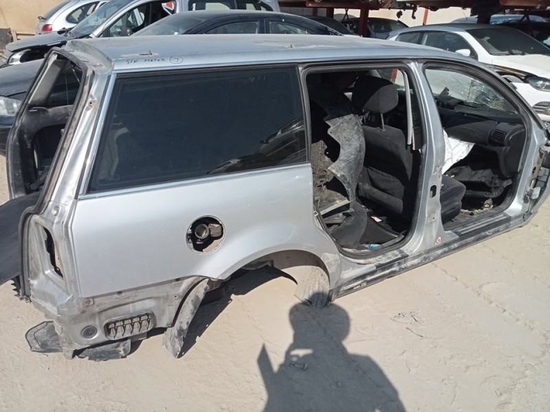 VOLKSWAGEN PASSAT VARIANT (3B6)