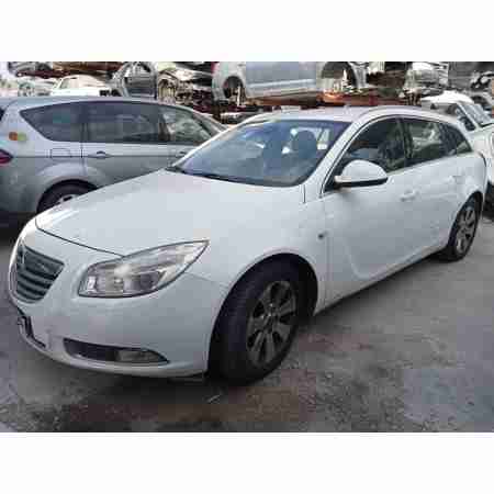 OPEL INSIGNIA SPORTS TOURER