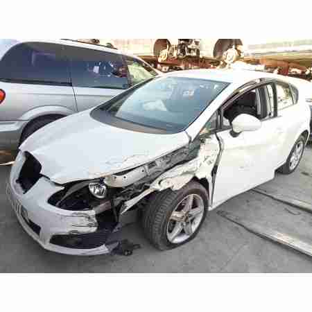 SEAT LEON (1P1)