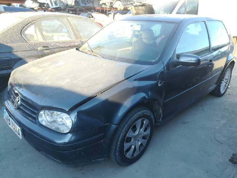 VOLKSWAGEN GOLF IV BERLINA (1J1)