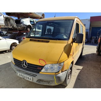 mercedes-benz sprinter 02.00  caja cerrada del año 2002