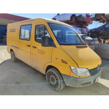mercedes-benz sprinter 02.00  caja cerrada del año 2002