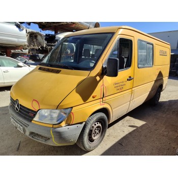 mercedes-benz sprinter 02.00  caja cerrada del año 2002