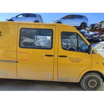 mercedes-benz sprinter 02.00  caja cerrada del año 2002