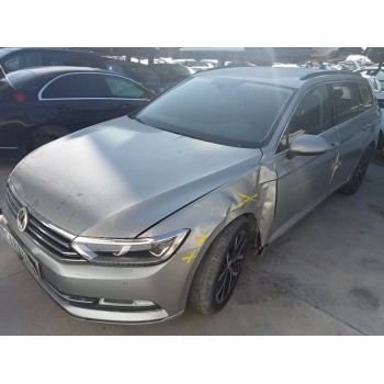 volkswagen passat variant (3g5) del año 2015