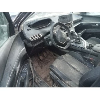 peugeot 3008 del año 2021