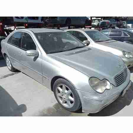 MERCEDES-BENZ CLASE C (W203) BERLINA
