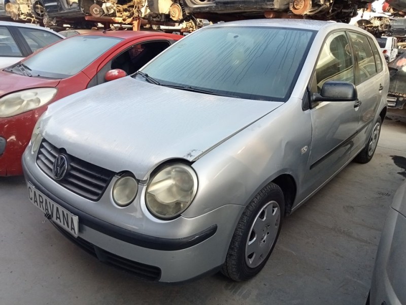 VOLKSWAGEN POLO (9N1)