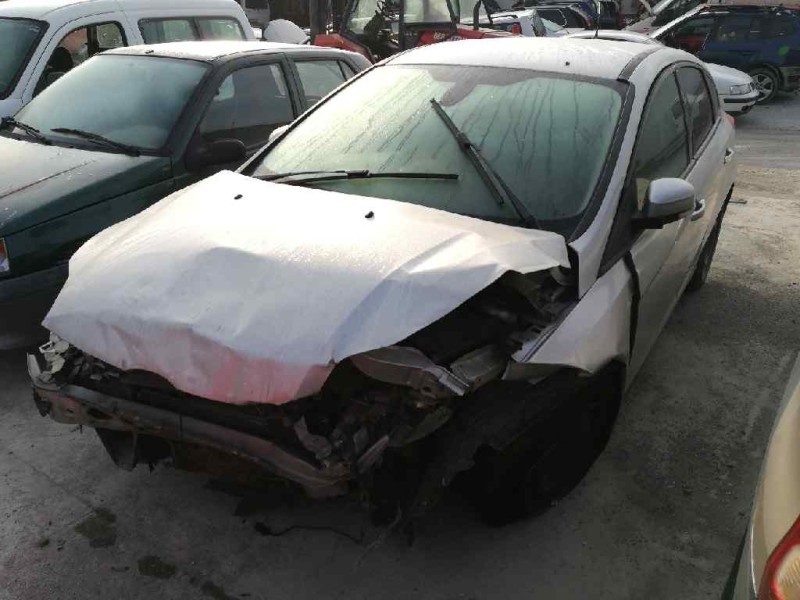 FORD FOCUS TURN. (CB8)