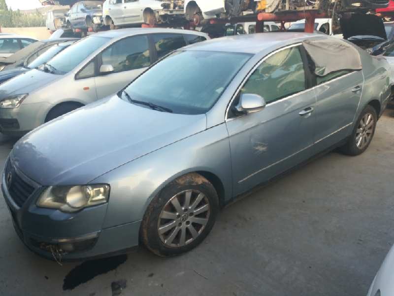 VOLKSWAGEN PASSAT BERLINA (3C2)