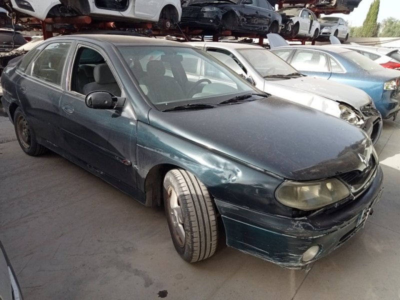 RENAULT LAGUNA (B56)