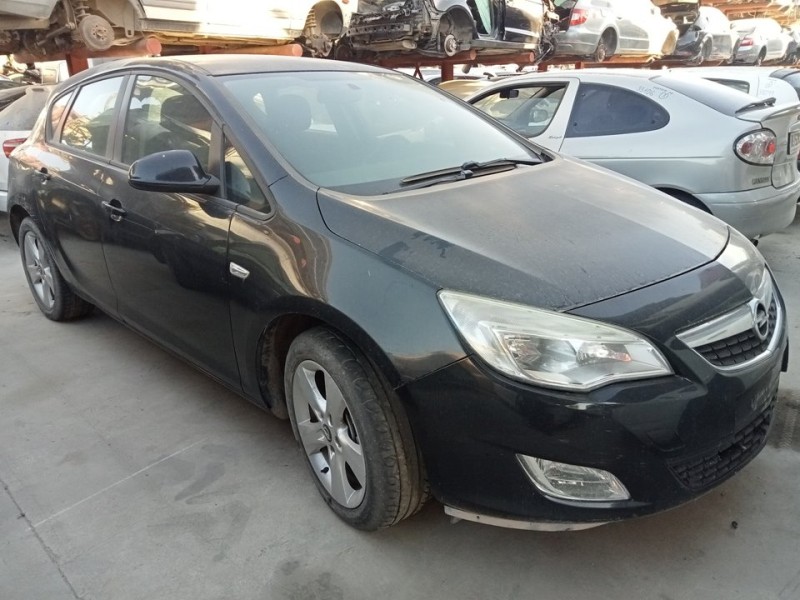 OPEL ASTRA J LIM.