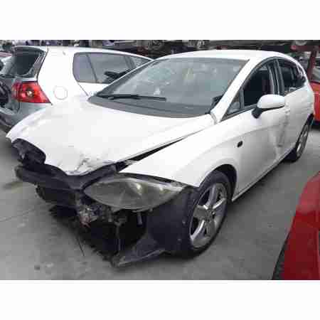 SEAT LEON (1P1)