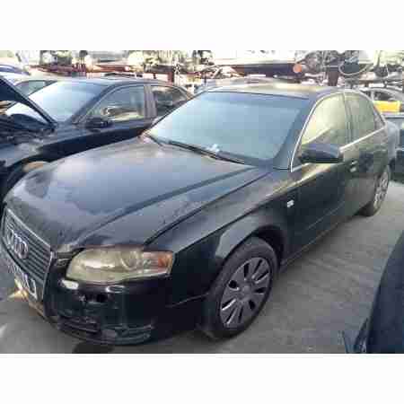 AUDI A4 BERLINA (8E)
