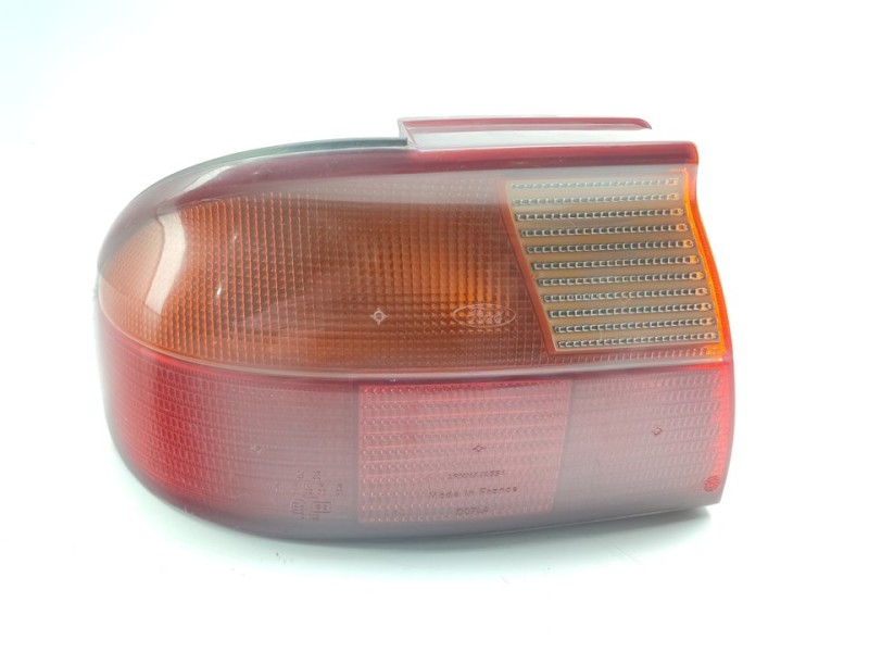Recambio de piloto trasero izquierdo para ford mondeo berlina/familiar (fd) referencia OEM IAM   