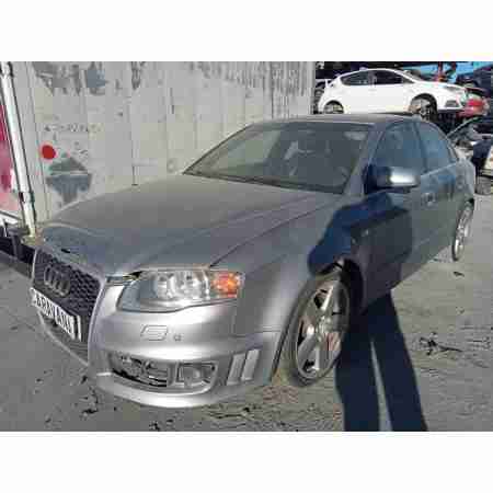 AUDI A4 BERLINA (8E)