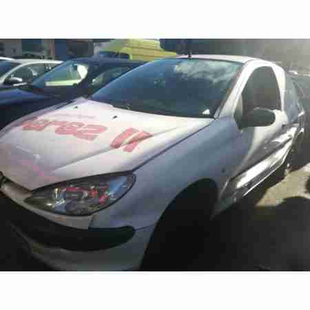 PEUGEOT 206 BERLINA