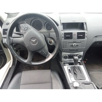 mercedes-benz clase c (w204) berlina del año 2010