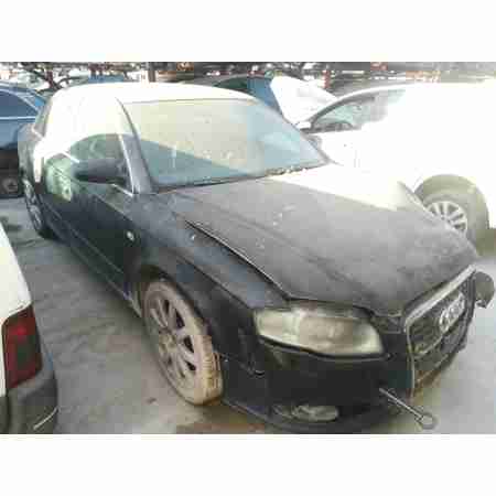 AUDI A4 BERLINA (8E)